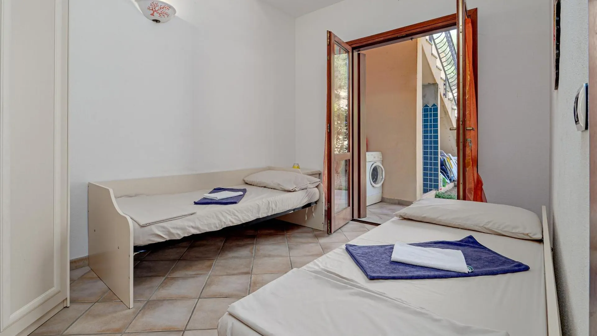 Casa Vacanze Tiriddo' Loiri Porto San Paolo 0*,  Italy